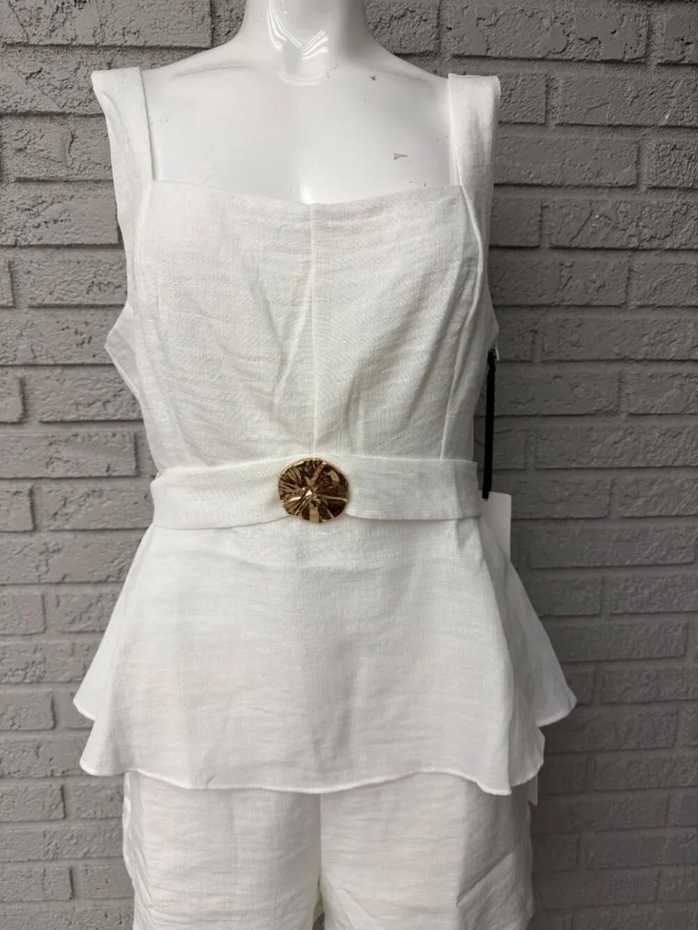 Milk & Honey White 2PCS Short Pant / Peplum Top Set Size L